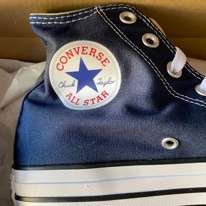 NWT- Navy high top converse